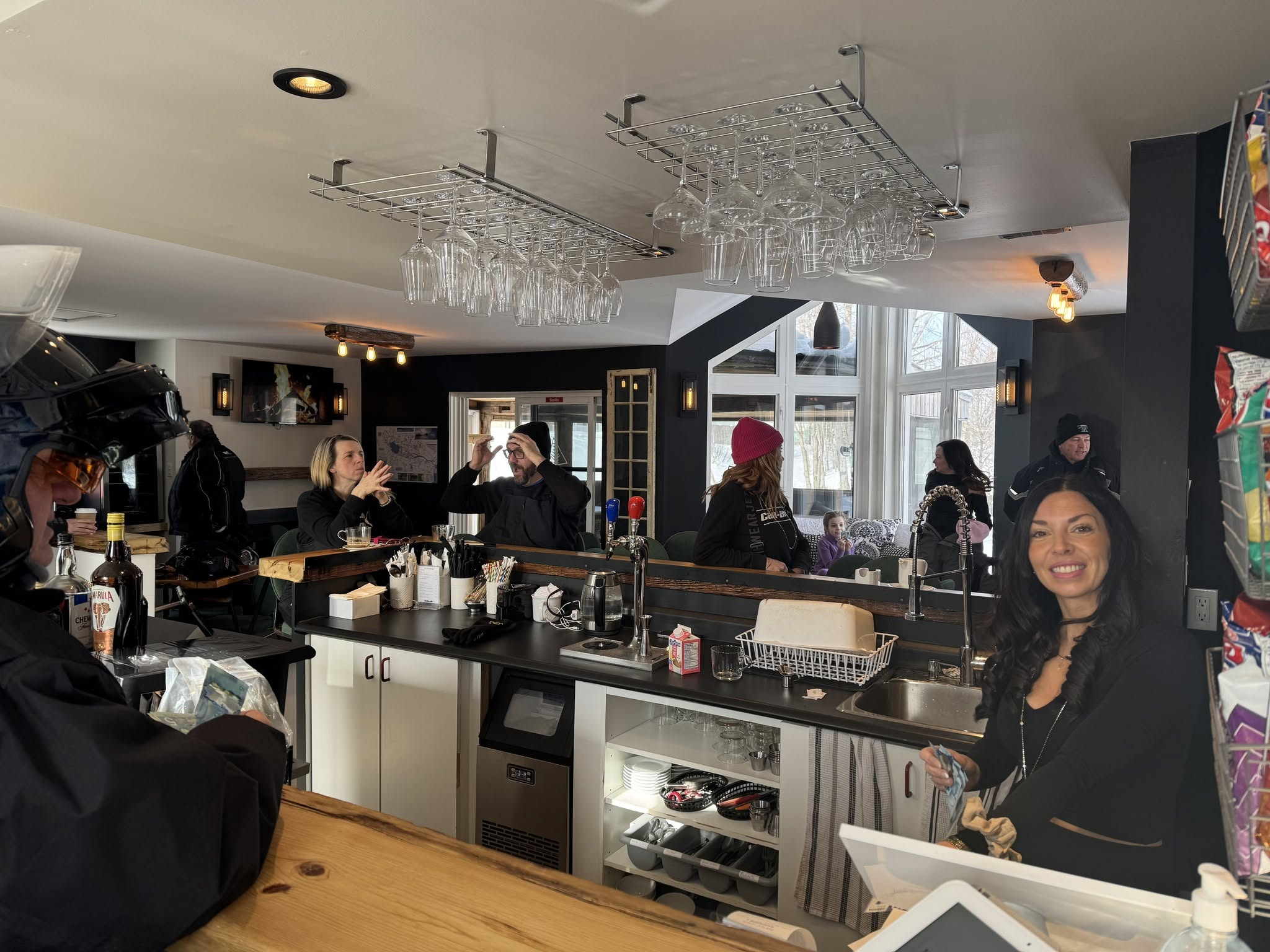 The lively bar at Le Nordik Réserve Boréale in the evening